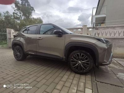 Usata Toyota Yaris Cross 92 CV (67 kW) 2023 Bronzo SUV