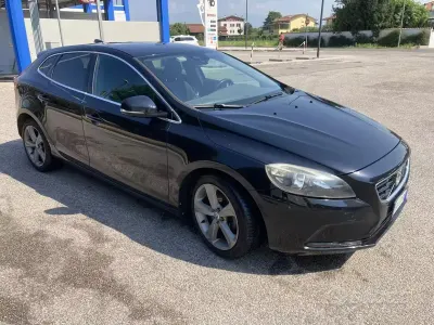 Usata Volvo V40