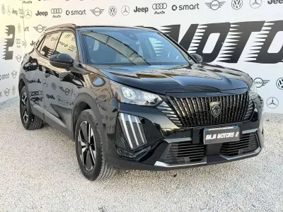 Usata Peugeot 2008 Allure 131 CV (96 kW) 2025 Nero SUV