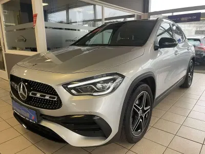 Usata Mercedes GLA200 AMG 163 CV (119 kW) 2021 Argento SUV