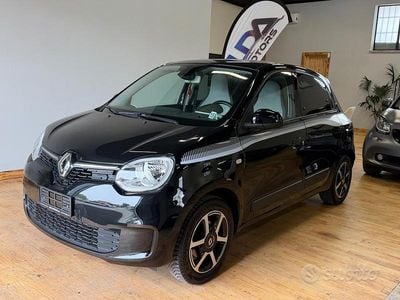 Usata Renault Twingo LIMITED 73 CV (53 kW) 2020 Nero Utilitaria