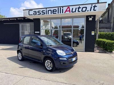 Usata Fiat Panda Lounge 69 CV (50 kW) 2020 Blu Utilitaria