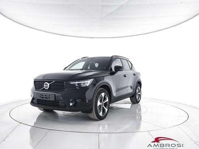 Nuova Volvo XC40 Plus 163 CV (119 kW) 2026 Onyx black SUV