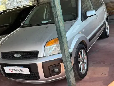 Usata Ford Fusion Collection 68 CV (50 kW) 2006 Grigio Utilitaria