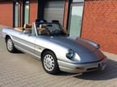 Usata Alfa Romeo Spider 120 CV (88 kW) 1990 Argento Cabrio