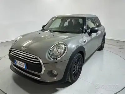 Begagnad Mini One D