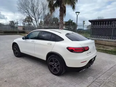 Usata Mercedes GLC400d Premium Plus 330 CV (242 kW) 2023 Bianco Coupé