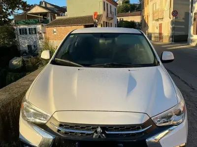 Usata Mitsubishi ASX Invite 117 CV (86 kW) 2018 Bianco SUV