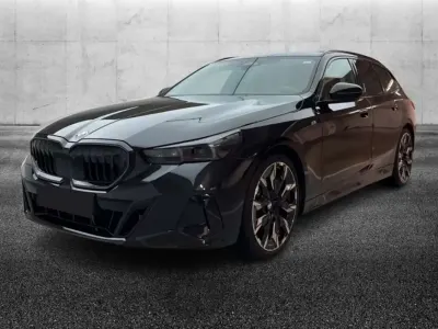 Usata BMW 520 M Sport 197 CV (144 kW) 2025 Nero Station wagon