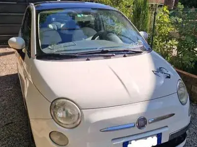 Usata Fiat 500 Pop 75 CV (55 kW) 2010 Bianco Utilitaria