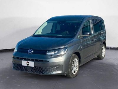 Usata VW Caddy 122 CV (89 kW) 2022 Grigio Monovolume