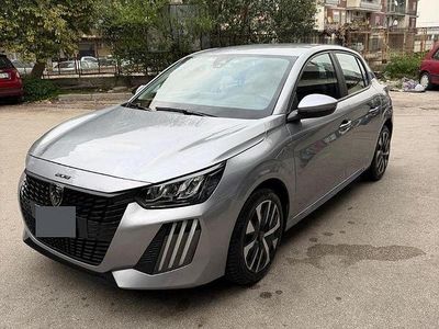 Usata Peugeot 208 75 CV (55 kW) 2024 Grigio Utilitaria