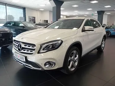 Usata Mercedes GLA200 136 CV (100 kW) 2017 Antracite SUV