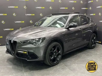 Usata Alfa Romeo Stelvio Veloce 209 CV (153 kW) 2025 Grigio vesuvio SUV