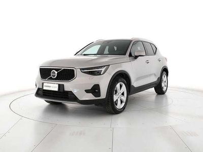 Usata Volvo XC40 Core 163 CV (119 kW) 2025 Argento SUV