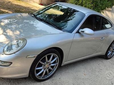 Usata Porsche 911 Carrera 4 325 CV (239 kW) 2006 Argento Coupé