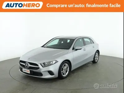 Occasion Mercedes A180 116 ch (85 kW) 2019 Gris Berline