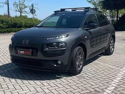 Käytetty Citroën C4 PureTech 82 HP (60 kW) 2016 Harmaa Katumaasturi