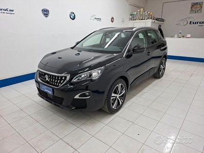 Usata Peugeot 3008 Allure 130 CV (95 kW) 2020 Nero SUV