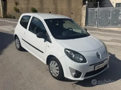 Usata Renault Twingo 58 CV (42 kW) 2010 Bianco Utilitaria
