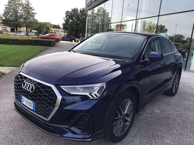 Usata Audi Q3 Sportback Business Plus 150 CV (110 kW) 2021 Blu SUV