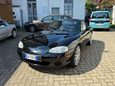 Nero pastello Usata 2004 Mazda MX5 Cabrio | 8990 € (Cara)