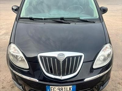 Usata Lancia Musa 90 CV (66 kW) 2010 Blu Monovolume