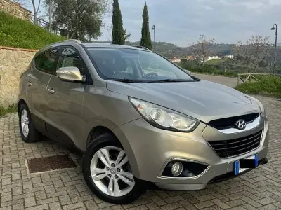 Usata Hyundai ix35 115 CV (84 kW) 2011 Giallo SUV