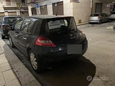Usata Renault Mégane II 100 CV (73 kW) 2007 Nero Berlina