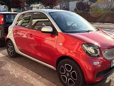 Usata Smart ForFour Prime 71 CV (52 kW) 2015 Arancione Utilitaria
