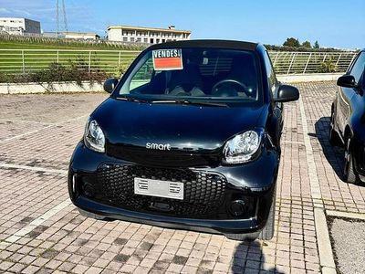 Usata Smart ForTwo Coupé 60 kW (82 CV) 2021 Nero Utilitaria