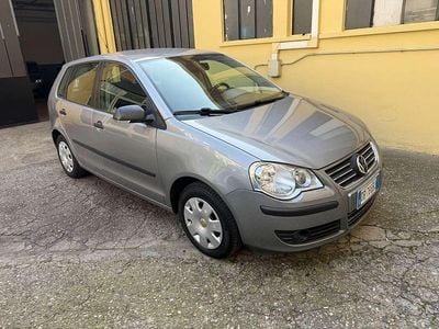 Brugt VW Polo Comfortline 69 HK (50 kW) 2007 Grå Sedan