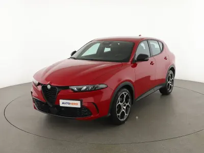 Käytetty Alfa Romeo Sprint Sprint 131 HP (96 kW) 2022 Punainen