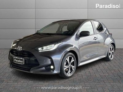 Usata Toyota Yaris Hybrid Trend 93 CV (68 kW) 2025 Grigio Berlina