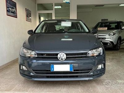 Usata VW Polo Trendline 80 CV (58 kW) 2018 Grigio Berlina
