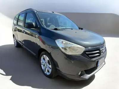Begagnad Dacia Lodgy