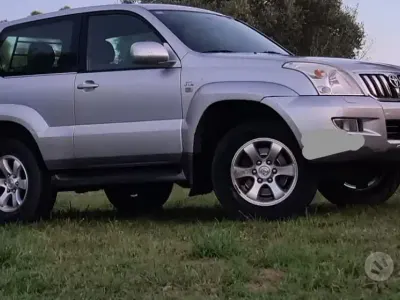 Usata Toyota Land Cruiser 173 CV (127 kW) 2006 Grigio SUV