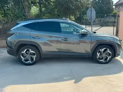Usata Hyundai Tucson 149 CV (109 kW) 2023 Grigio SUV