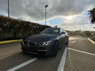 Usata BMW 320 Luxury Line 184 CV (135 kW) 2013 Berlina
