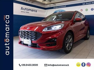 Usata Ford Kuga ST-Line X 190 CV (139 kW) 2022 Rosso metallizzato SUV