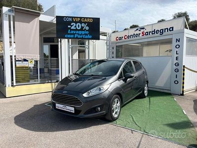 Usata Ford Fiesta Titanium 75 CV (55 kW) 2017 Grigio Berlina