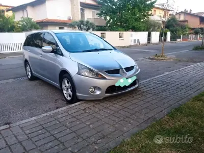 Usata Mitsubishi Grandis 136 CV (100 kW) 2007 Grigio Monovolume