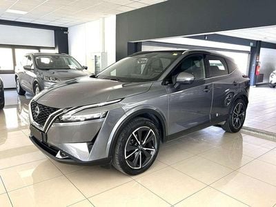 Usata Nissan Qashqai Tekna 140 CV (102 kW) 2022 Grigio SUV