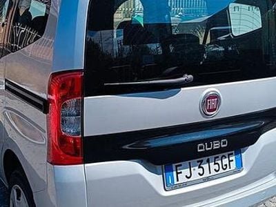 Usata Fiat Qubo Trekking 2017 Grigio Monovolume