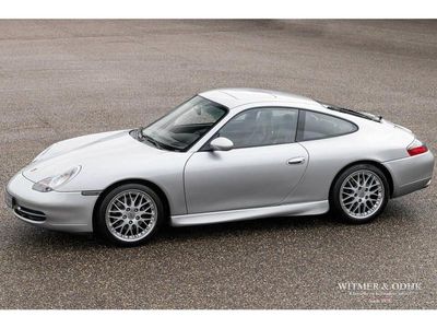 Porsche 911 Carrera