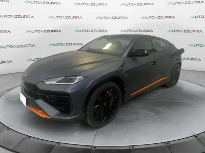 Usata Lamborghini Urus 620 CV (456 kW) 2025 Grigio SUV