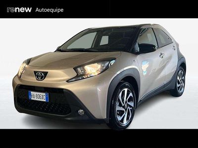 Ginger beige & black Nuova 2025 Toyota Aygo X Trend SUV | 17.990 € (Buon prezzo)
