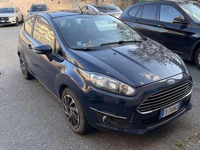 Begagnad Ford Fiesta 75 HK (55 kW) 2014 Halvkombi