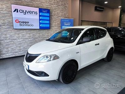 Usata Lancia Ypsilon S 69 CV (50 kW) 2021 Bianco Utilitaria