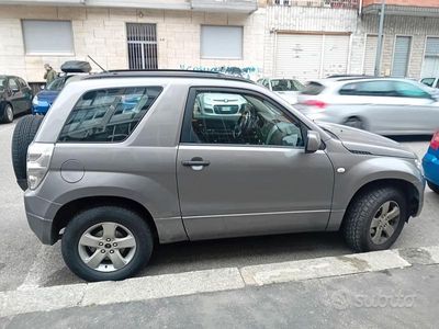 Usata Suzuki Vitara 2007 Grigio SUV